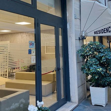 Residence Barusso Alassio Bagian luar foto