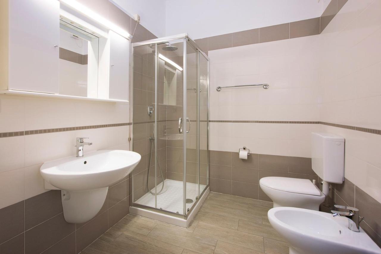 Residence Barusso Alassio Bagian luar foto